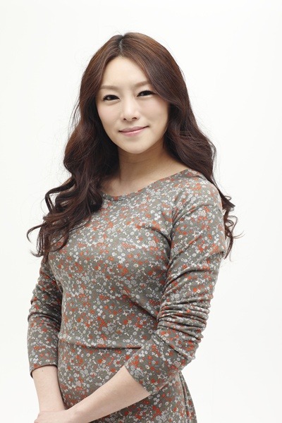Cha Ji-Yeon-p1.jpg