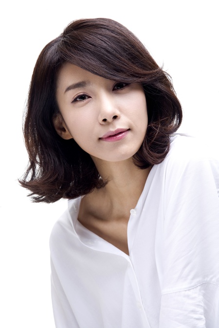 Kim Seo-Hyung - AsianWiki