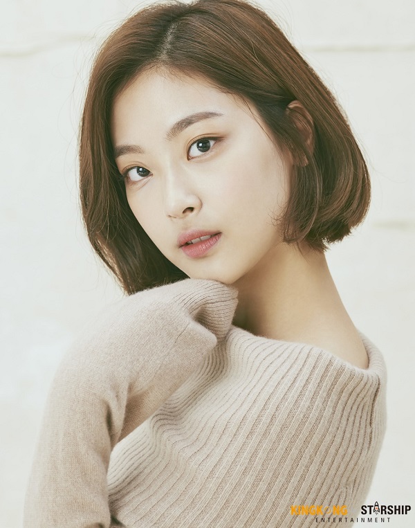 Choi Hee-Jin (1996)-p1.jpg