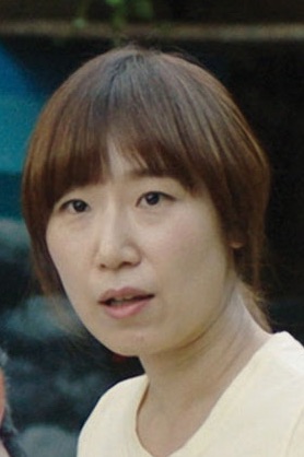 Kang Yoo-Mi (actress)-p01.jpg