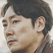 Signal (Korean Drama)-Cho Jin-Woong.jpg