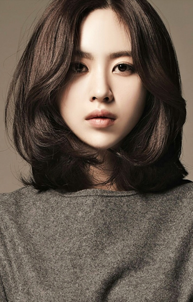 Yoon Sun-Young-P1.jpg