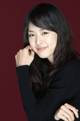 Lee Yeon-Hee-p2.gif
