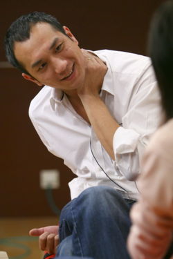 Jue Huang.jpg