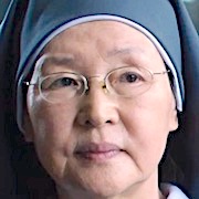 Shin Yun-Sook