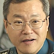 Crash-KD-Baek Hyun Jin1.jpg