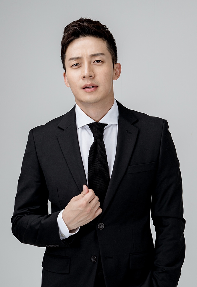 Heo Kyung-Hwa-1981-p1.jpg