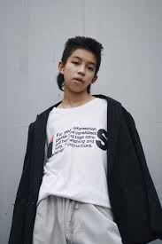 Yoshi (2003)-p1.jpg