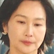 Min Hyo-Kyung