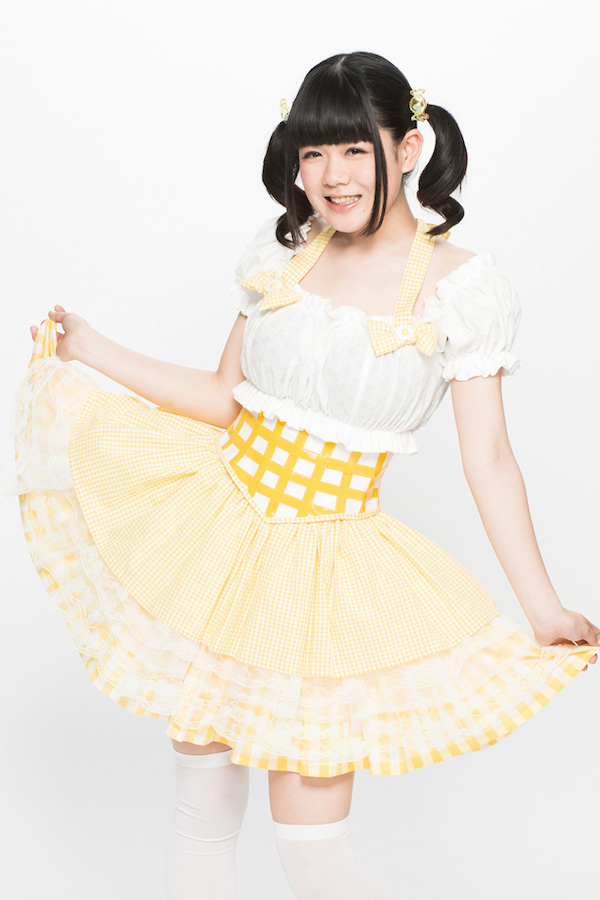 Nia Hoshino-p01.jpg