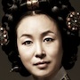 Queen Insoo-Kim Mi-Sook.jpg