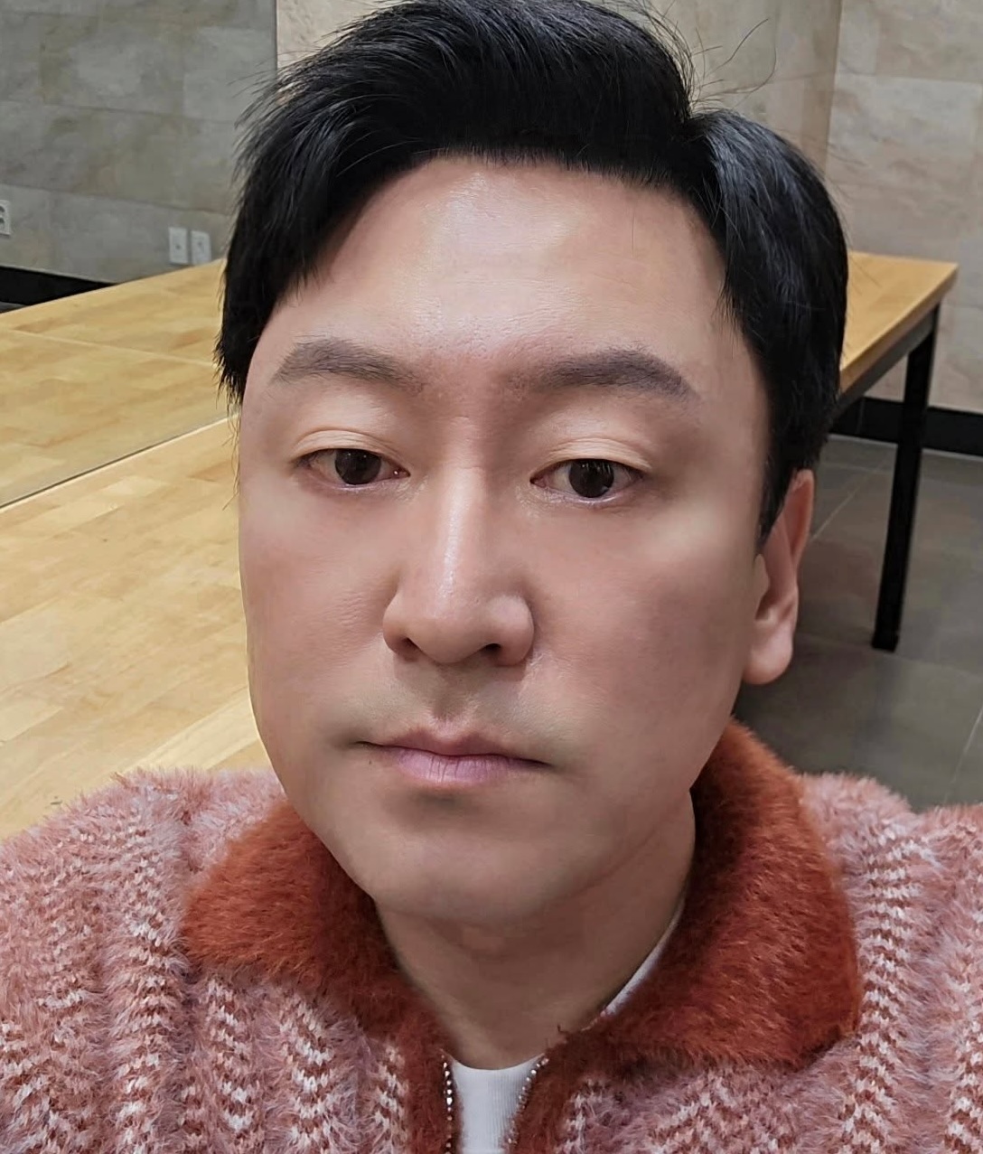 Kang Deuk-Jong-1979-p01.jpg
