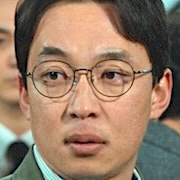 Red Swan-Oh Hee-Joon.jpg
