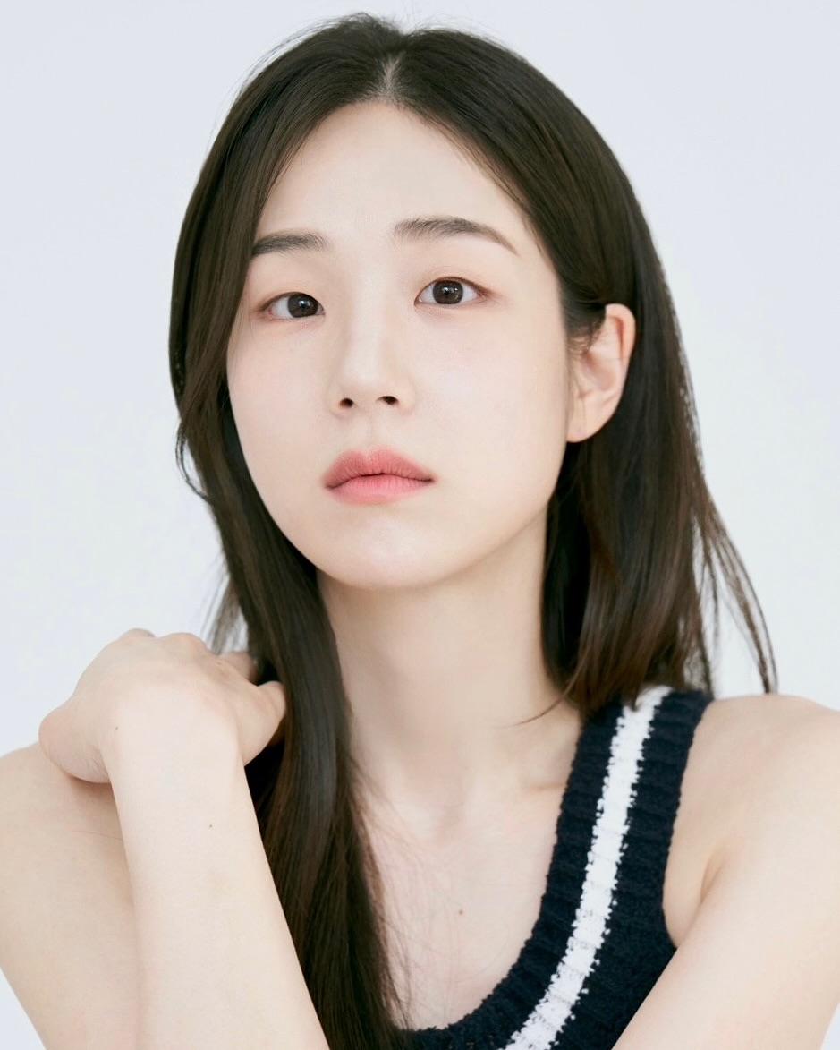Seo Soo-Min-1993-pr1.jpeg