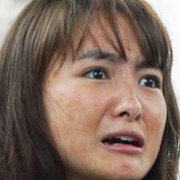 Survival Family-Wakana Aoi.jpg