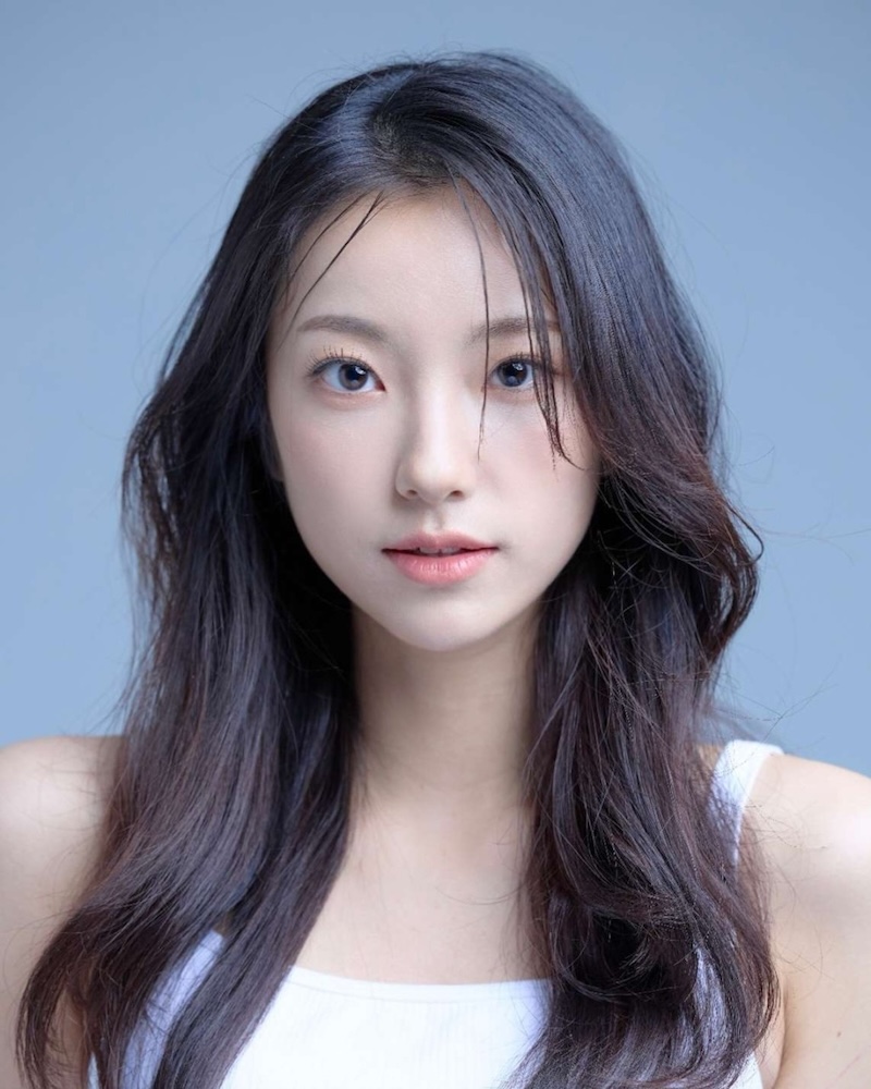 Jin Seo-Jin-2000-p1.jpeg