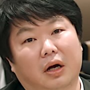 Lee Moo-Nyoung