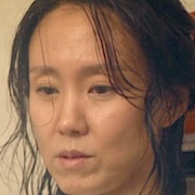 Mary Kills People-Koo See-Yeon1.jpg
