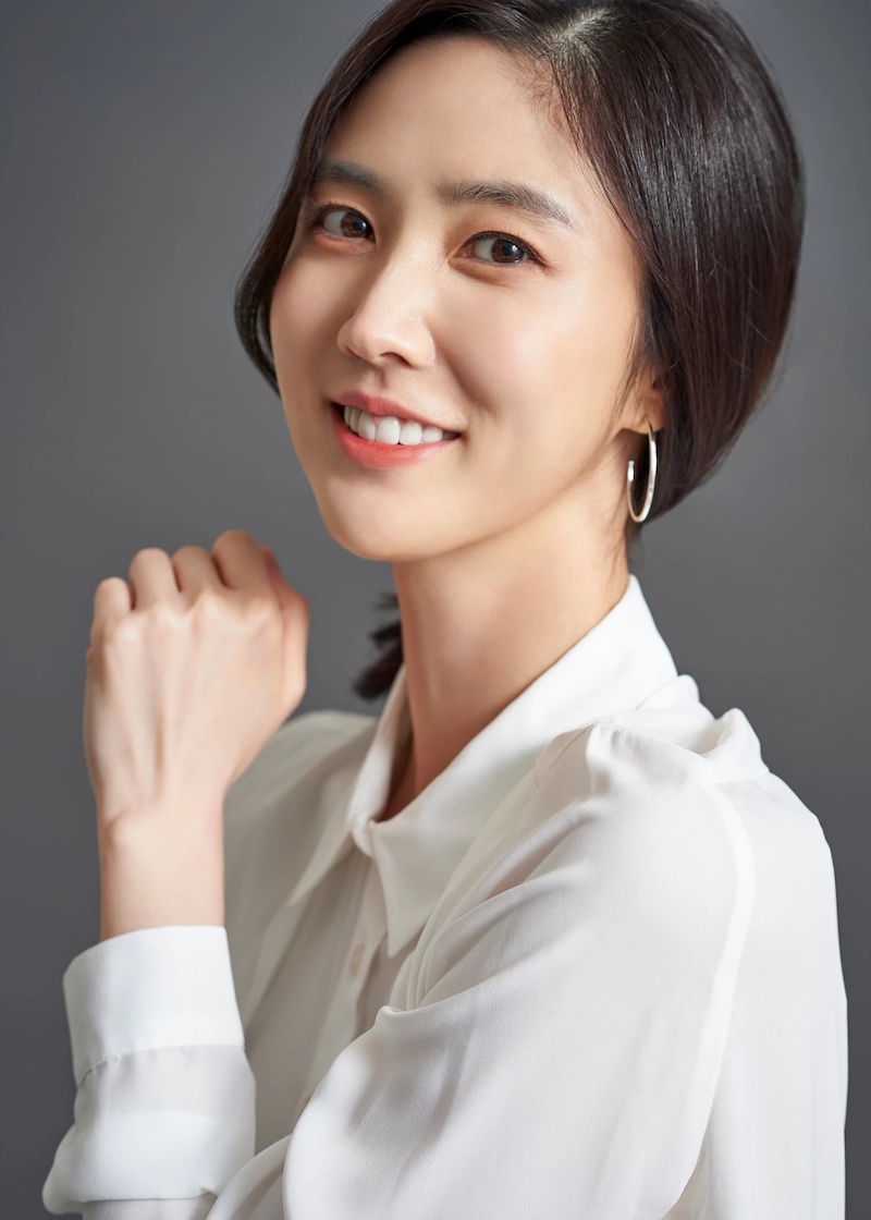 Lee soo kyung actress born 1996
