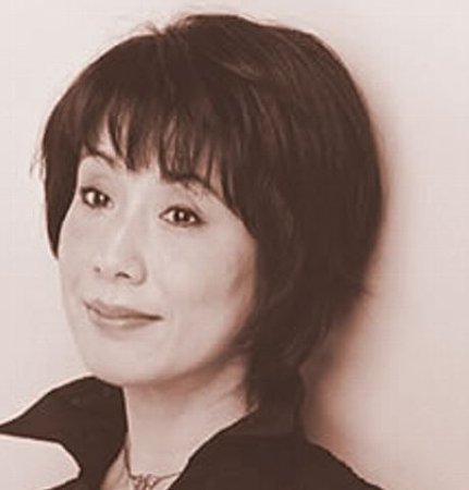 Mariko Koike (writer)-p01.jpg