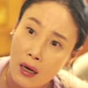 Kim Young-Hee