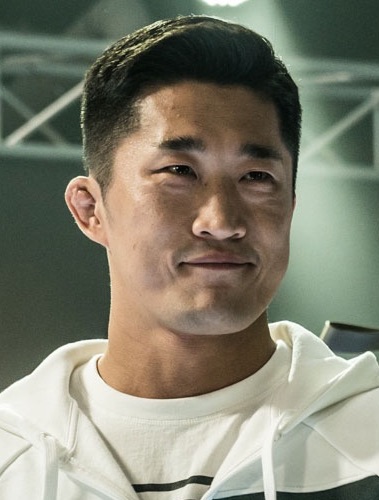 Kim Dong-Hyun (1981)-mp1.jpg