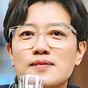 Confidence Queen-Park Hee-Soon.jpeg