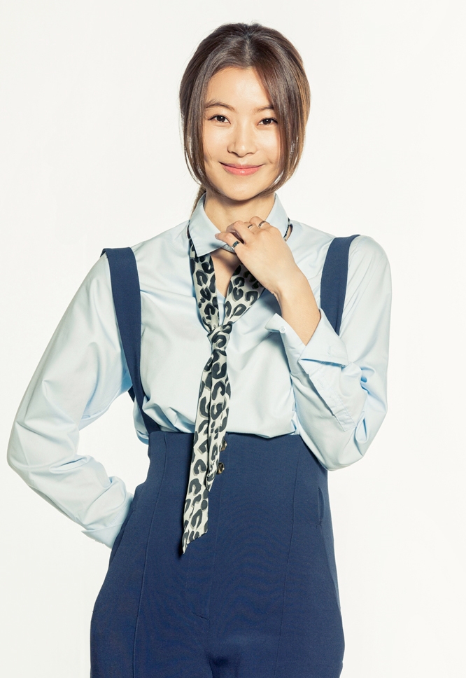 Yoon So Yi 윤소이 - soompi