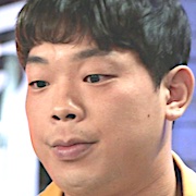 Kyung Ki-Hyun