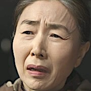 Lee Hye-Yeon