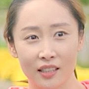 Uncle-KD-Seo Ye-Hee.jpg
