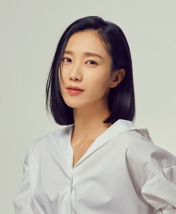 Park Ji-Yeon-1988-p01.jpg