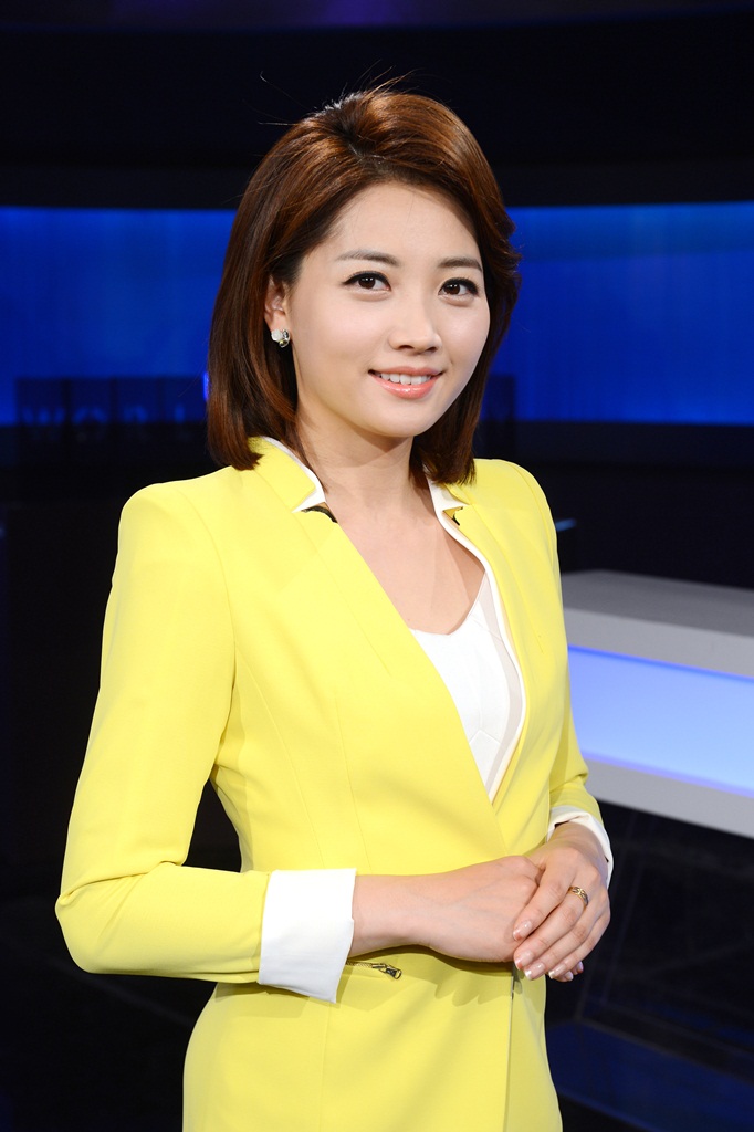 Kim Yoon-Ji (1978)-p01.jpg