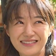 Grand Shining Hotel-Jang Hee-Jung1.jpg