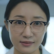 Iron Family-Jang Hee-Jung1.jpg