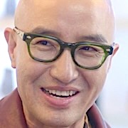 Crushology 101-Hong Seok-Cheon1.jpg