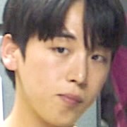 Yoo Ye-Seung