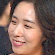 Bae Yu-Ri