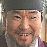 Check in Hanyang-Yoon Je-Moon.jpg