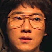 Aema-Lee Hong-Nae1.jpg