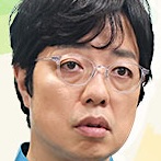 Madoka 26 Sai Kenshuui Yattemasu-Komatsu Toshimasa.jpg