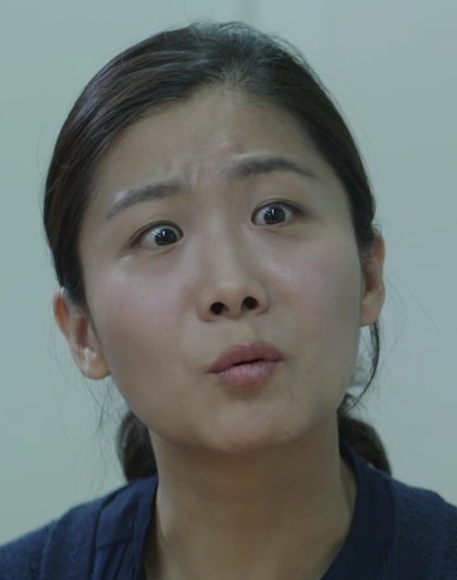 Moon Hyeon-Jeong-1979-p1.jpg