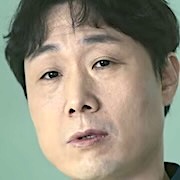Trigger-NFLX-Shin Mun-Sung1.jpg