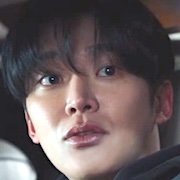 Confidence Queen-Ro Woon.jpg