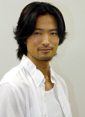 Yasuyuki Maekawa-p1.jpg
