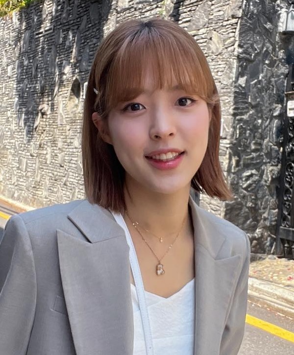 Son Da-Yeon-1997-p1.jpg