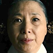 The East Palace-Hwang Young-Hee01.jpg