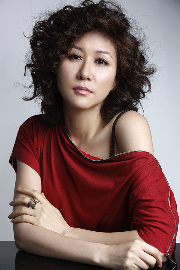 Yoon Ye-Hee - AsianWiki