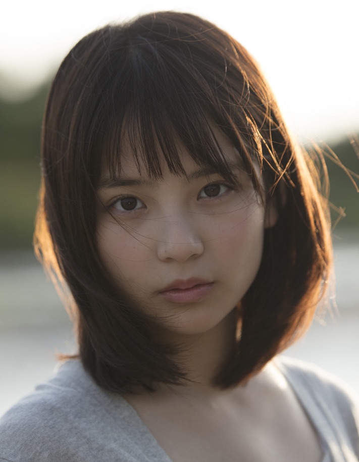Momoka (2000)-p1.jpg