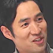 Trolley-KD-Joo Young-Ho.jpg